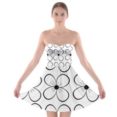 White Flowers Pattern Strapless Dresses by Valentinaart