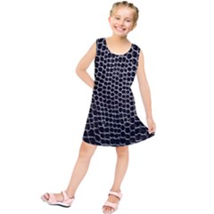Black White Crocodile Background Kids  Tunic Dress by Amaryn4rt