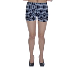 Geometric Black And White Skinny Shorts by linceazul