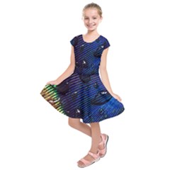 Peacock Feather Retina Mac Kids  Short Sleeve Dress by BangZart