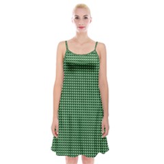 Green Triangulate Spaghetti Strap Velvet Dress
