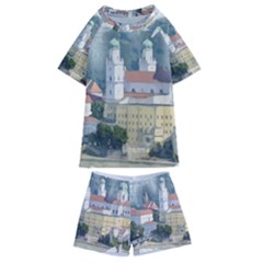 Architecture Old Sky Travel Kids  Swim Tee And Shorts Set