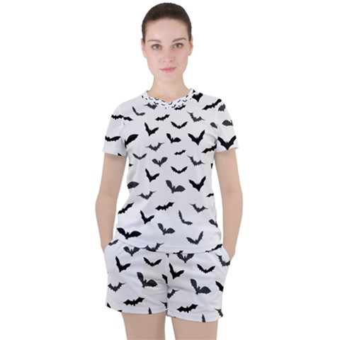 Bats Pattern Women s Tee And Shorts Set by Sobalvarro
