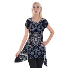 Black And White Pattern Short Sleeve Side Drop Tunic by Sobalvarro