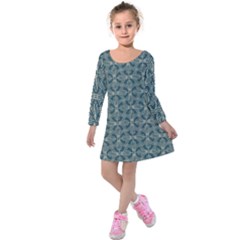 Pattern1 Kids  Long Sleeve Velvet Dress by Sobalvarro