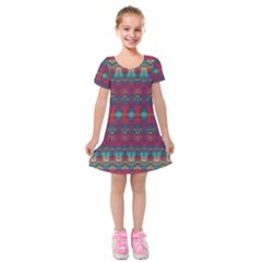Boho Red Teal Pattern Kids  Short Sleeve Velvet Dress by SpinnyChairDesigns