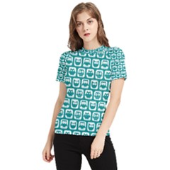 Teal And White Owl Pattern Women s Short Sleeve Rash Guard