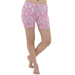 Pink Texture With White Flowers, Pink Floral Background Lightweight Velour Yoga Shorts